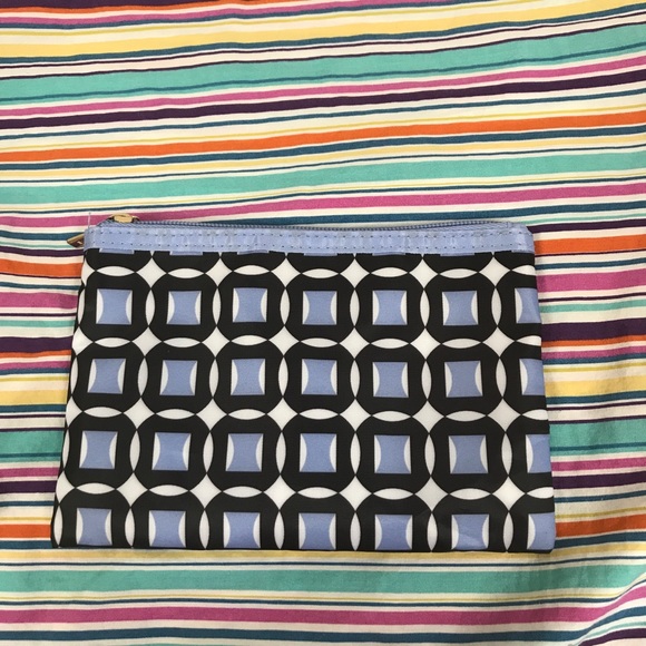 Tartan & Twine Cosmetic Bag Set of 4 - Picture 3 of 5